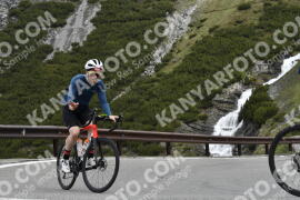 Fotó #3080641 | 10-06-2023 10:14 | Passo Dello Stelvio - Vízesés kanyar Bicajosok