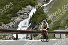 Photo #3114184 | 16-06-2023 11:38 | Passo Dello Stelvio - Waterfall curve BICYCLES
