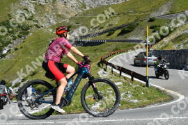 Photo #2555881 | 09-08-2022 10:30 | Passo Dello Stelvio - Waterfall curve BICYCLES