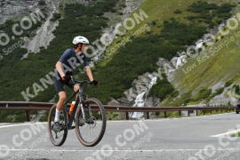 Photo #2683472 | 17-08-2022 13:21 | Passo Dello Stelvio - Waterfall curve BICYCLES