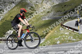 Photo #2752923 | 26-08-2022 11:40 | Passo Dello Stelvio - Waterfall curve BICYCLES