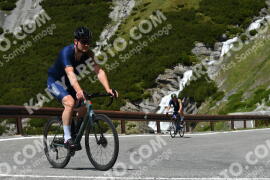 Photo #2137706 | 17-06-2022 12:40 | Passo Dello Stelvio - Waterfall curve BICYCLES
