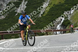 Photo #2440530 | 30-07-2022 11:25 | Passo Dello Stelvio - Waterfall curve BICYCLES