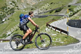 Photo #2295897 | 13-07-2022 11:17 | Passo Dello Stelvio - Waterfall curve BICYCLES