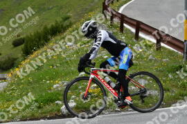 Photo #2180107 | 24-06-2022 14:54 | Passo Dello Stelvio - Waterfall curve BICYCLES
