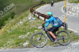 Photo #2371773 | 22-07-2022 13:38 | Passo Dello Stelvio - Waterfall curve BICYCLES