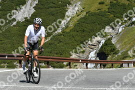 Photo #2646680 | 14-08-2022 10:18 | Passo Dello Stelvio - Waterfall curve BICYCLES