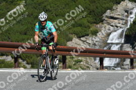 Photo #4026499 | 22-08-2023 10:37 | Passo Dello Stelvio - Waterfall curve BICYCLES