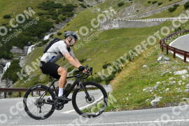 Photo #2607408 | 12-08-2022 13:35 | Passo Dello Stelvio - Waterfall curve BICYCLES