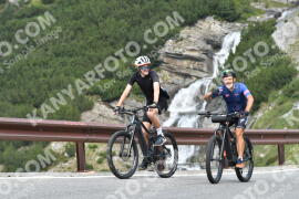 Photo #2364563 | 21-07-2022 11:37 | Passo Dello Stelvio - Waterfall curve BICYCLES