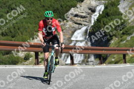 Photo #2513714 | 05-08-2022 10:15 | Passo Dello Stelvio - Waterfall curve BICYCLES