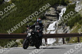 Photo #2747013 | 25-08-2022 13:53 | Passo Dello Stelvio - Waterfall curve