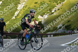 Foto #4005030 | 21-08-2023 10:35 | Passo Dello Stelvio - Waterfall Kehre BICYCLES