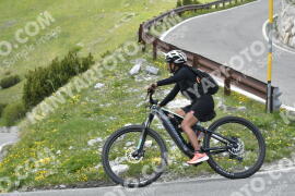 Photo #3173064 | 19-06-2023 12:55 | Passo Dello Stelvio - Waterfall curve BICYCLES