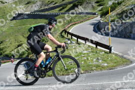 Photo #2306349 | 15-07-2022 09:38 | Passo Dello Stelvio - Waterfall curve BICYCLES