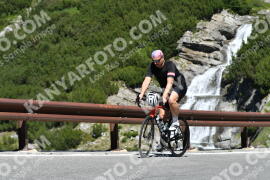 Photo #2295805 | 13-07-2022 11:13 | Passo Dello Stelvio - Waterfall curve BICYCLES