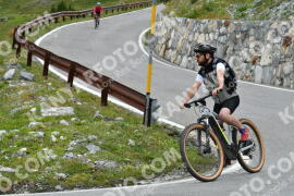 Photo #2448994 | 30-07-2022 15:19 | Passo Dello Stelvio - Waterfall curve BICYCLES