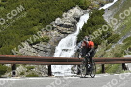 Photo #3099709 | 14-06-2023 10:51 | Passo Dello Stelvio - Waterfall curve BICYCLES
