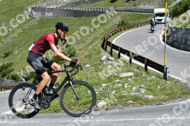 Photo #2322775 | 16-07-2022 11:19 | Passo Dello Stelvio - Waterfall curve BICYCLES