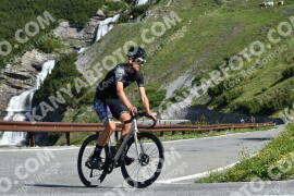 Photo #2168222 | 20-06-2022 09:35 | Passo Dello Stelvio - Waterfall curve BICYCLES