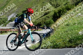 Photo #2183379 | 25-06-2022 09:19 | Passo Dello Stelvio - Waterfall curve BICYCLES