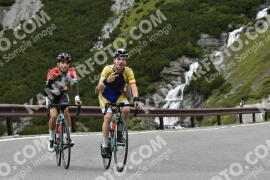 Foto #3794915 | 10-08-2023 11:38 | Passo Dello Stelvio - Waterfall Kehre BICYCLES