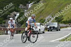Photo #2442853 | 30-07-2022 12:49 | Passo Dello Stelvio - Waterfall curve BICYCLES