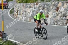 Fotó #2180080 | 24-06-2022 14:41 | Passo Dello Stelvio - Vízesés kanyar Bicajosok