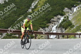Photo #2683147 | 17-08-2022 12:57 | Passo Dello Stelvio - Waterfall curve BICYCLES