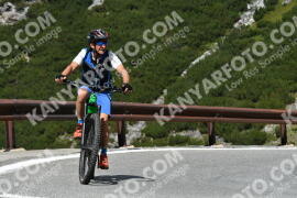 Photo #2530265 | 07-08-2022 11:37 | Passo Dello Stelvio - Waterfall curve BICYCLES