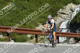 Photo #4049824 | 24-08-2023 09:50 | Passo Dello Stelvio - Waterfall curve BICYCLES