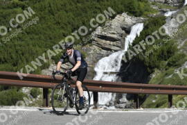 Photo #3604212 | 28-07-2023 10:15 | Passo Dello Stelvio - Waterfall curve BICYCLES