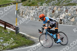 Photo #2419072 | 27-07-2022 14:20 | Passo Dello Stelvio - Waterfall curve BICYCLES