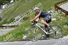 Photo #2203274 | 27-06-2022 12:39 | Passo Dello Stelvio - Waterfall curve BICYCLES