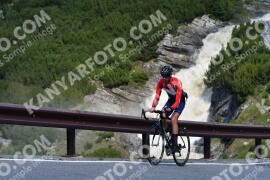 Photo #3912325 | 16-08-2023 10:48 | Passo Dello Stelvio - Waterfall curve BICYCLES