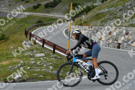 Photo #4067844 | 25-08-2023 14:39 | Passo Dello Stelvio - Waterfall curve BICYCLES
