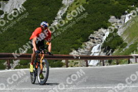 Photo #2335365 | 17-07-2022 11:59 | Passo Dello Stelvio - Waterfall curve BICYCLES
