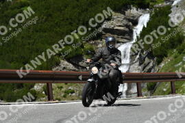 Photo #2242280 | 06-07-2022 13:11 | Passo Dello Stelvio - Waterfall curve
