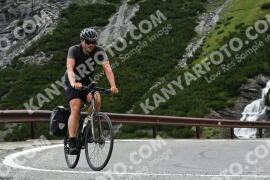 Photo #2205454 | 29-06-2022 10:31 | Passo Dello Stelvio - Waterfall curve BICYCLES