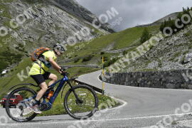 Photo #3579165 | 26-07-2023 11:34 | Passo Dello Stelvio - Waterfall curve BICYCLES