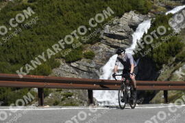Photo #3062947 | 09-06-2023 09:56 | Passo Dello Stelvio - Waterfall curve BICYCLES