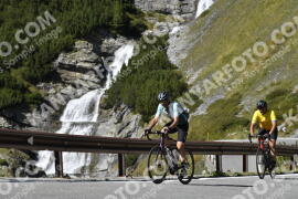 Photo #2875300 | 13-09-2022 14:00 | Passo Dello Stelvio - Waterfall curve BICYCLES