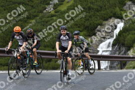 Photo #3661896 | 30-07-2023 10:35 | Passo Dello Stelvio - Waterfall curve BICYCLES