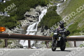 Foto #3535220 | 18-07-2023 12:46 | Passo Dello Stelvio - Waterfall Kehre
