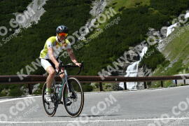 Photo #2271826 | 09-07-2022 14:15 | Passo Dello Stelvio - Waterfall curve BICYCLES