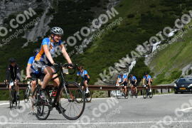 Photo #2179002 | 24-06-2022 11:00 | Passo Dello Stelvio - Waterfall curve BICYCLES