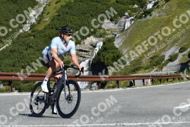 Photo #2666473 | 16-08-2022 09:57 | Passo Dello Stelvio - Waterfall curve BICYCLES