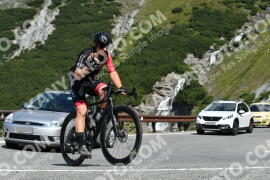 Photo #2381342 | 24-07-2022 10:20 | Passo Dello Stelvio - Waterfall curve BICYCLES