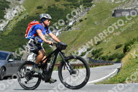 Photo #2398760 | 25-07-2022 10:50 | Passo Dello Stelvio - Waterfall curve BICYCLES