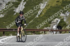 Photo #2767052 | 28-08-2022 10:15 | Passo Dello Stelvio - Waterfall curve BICYCLES